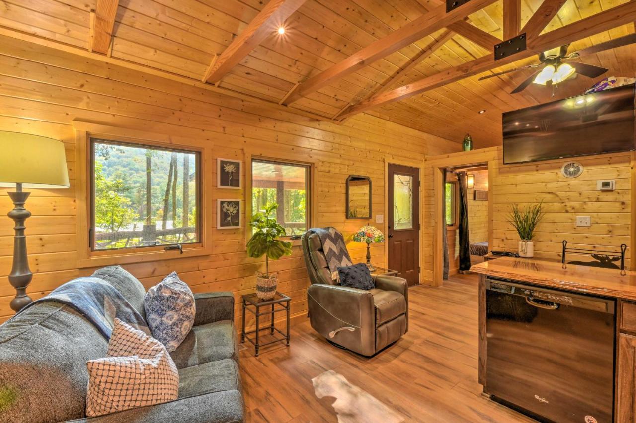 Clayton Retreat With Spacious Deck And Mtn Views! Villa Luaran gambar